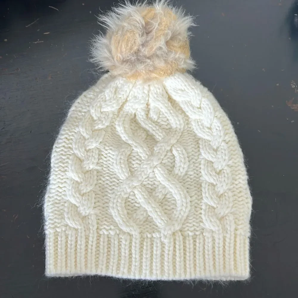J Crew Cable Knit Beanie